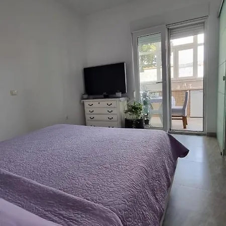 Guest house Airport Split Kastela